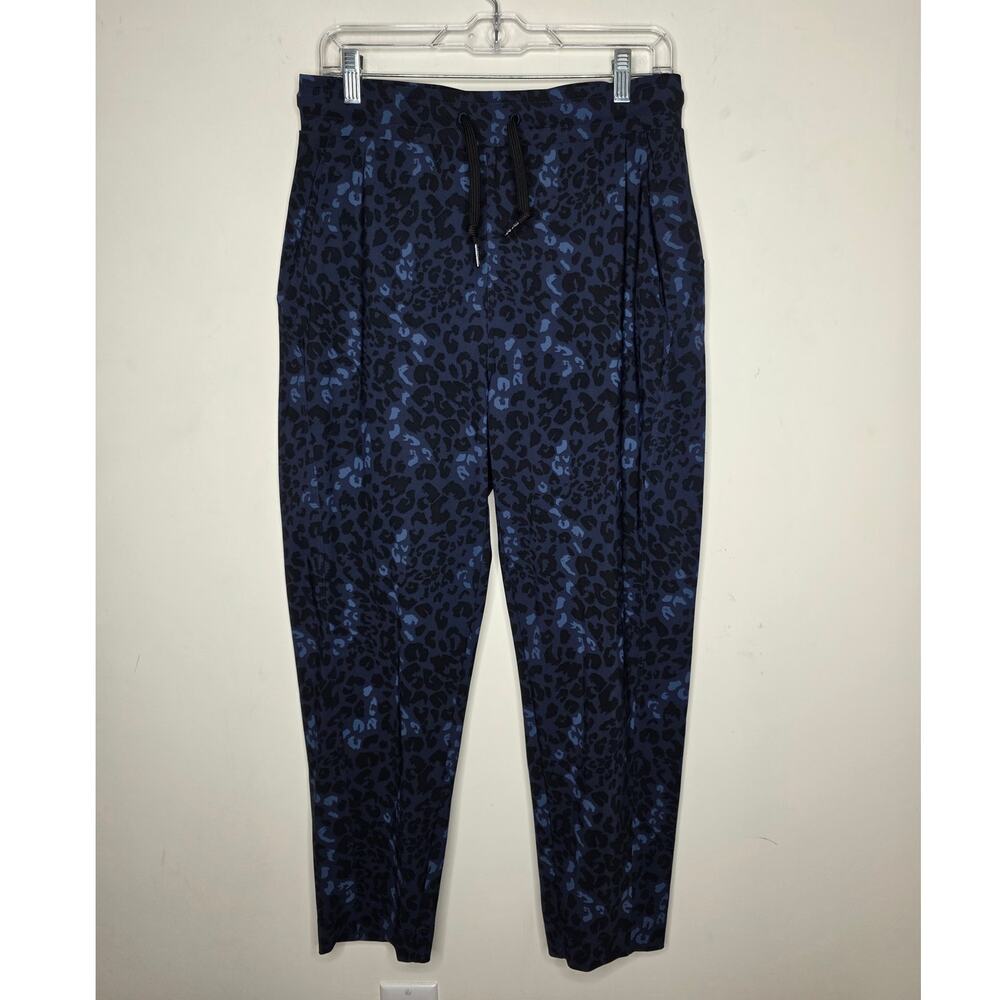 Sweaty Betty blue leopard animal print athletic pants - medium / 8